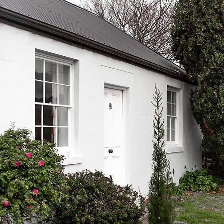 Gaol House Cottages Bicheno Exteriör bild